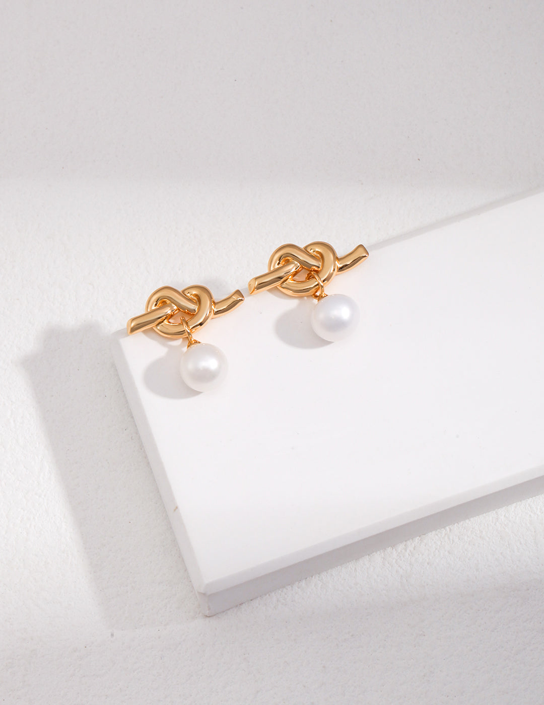 Grace Pearl Collection Pearl Serenity Earrings  - E0977