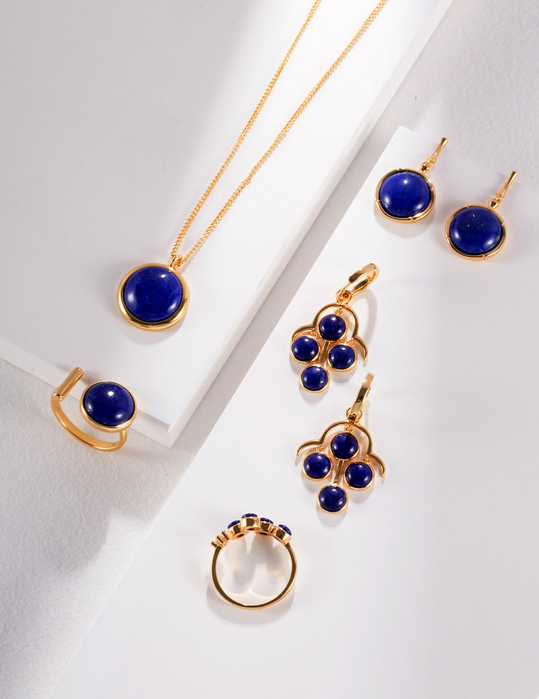 Klein Blue / Horus's Enigma and necklace 