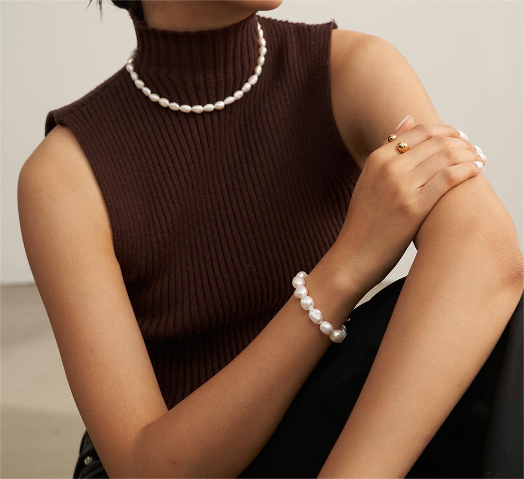 Minimalist French Series Moonlit Pearl Cuff Bracelet- SL0066